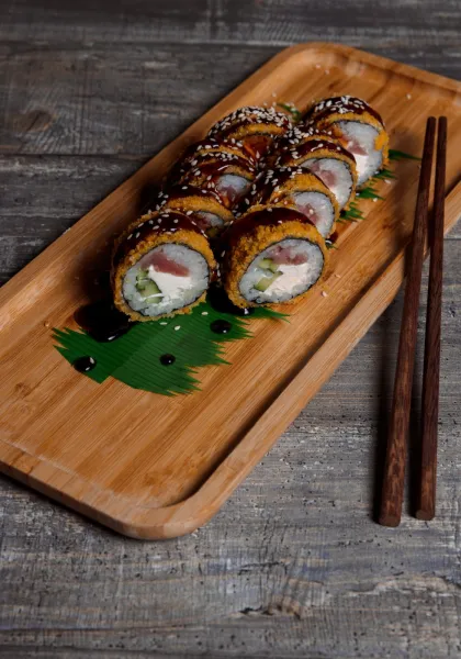 Горячий Ролл С Тунцом