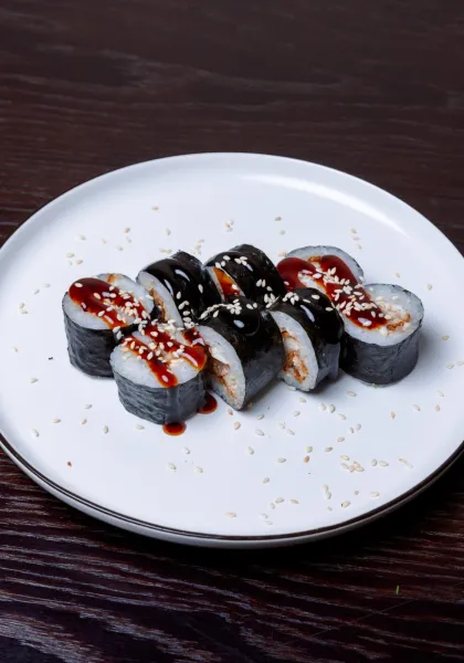 Маки С Угрём