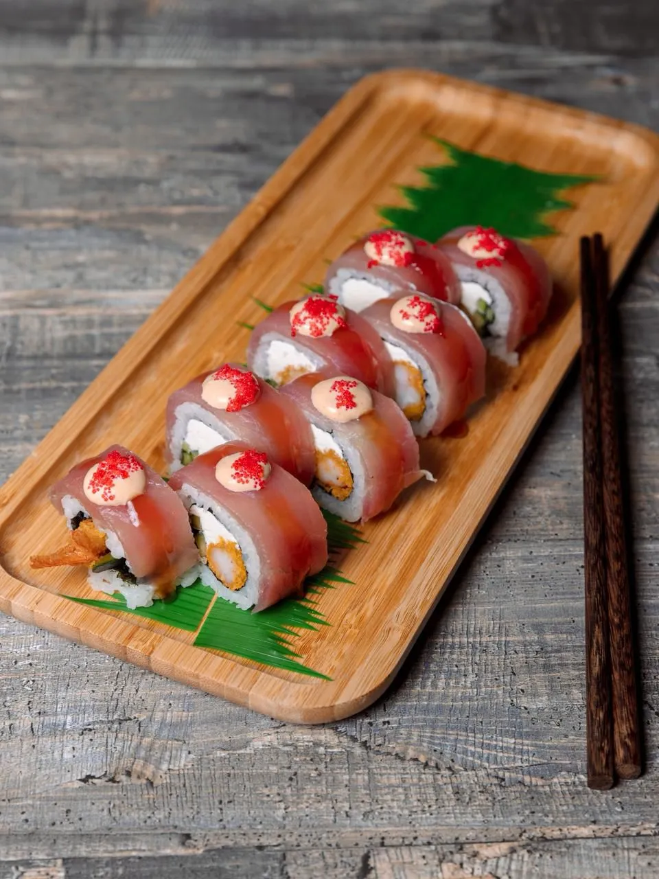 Ролл С Тунцом И Креветкой