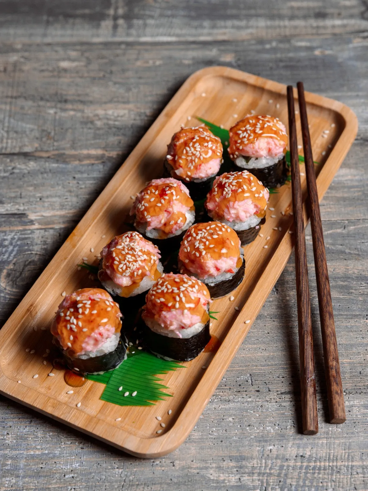  Горячий Ролл Краб Тартар